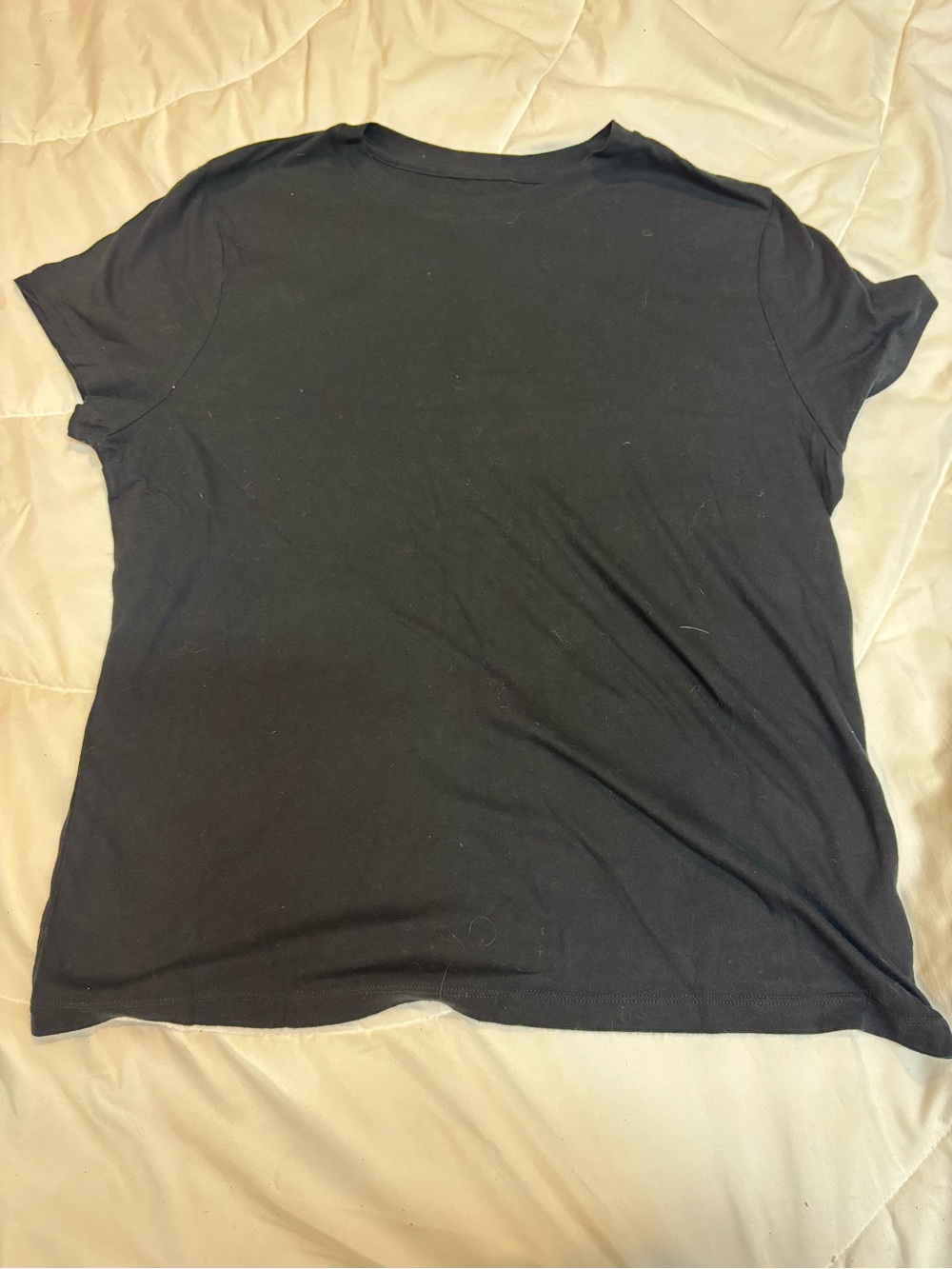 a new day Black Short Sleeve Crewneck Tee large